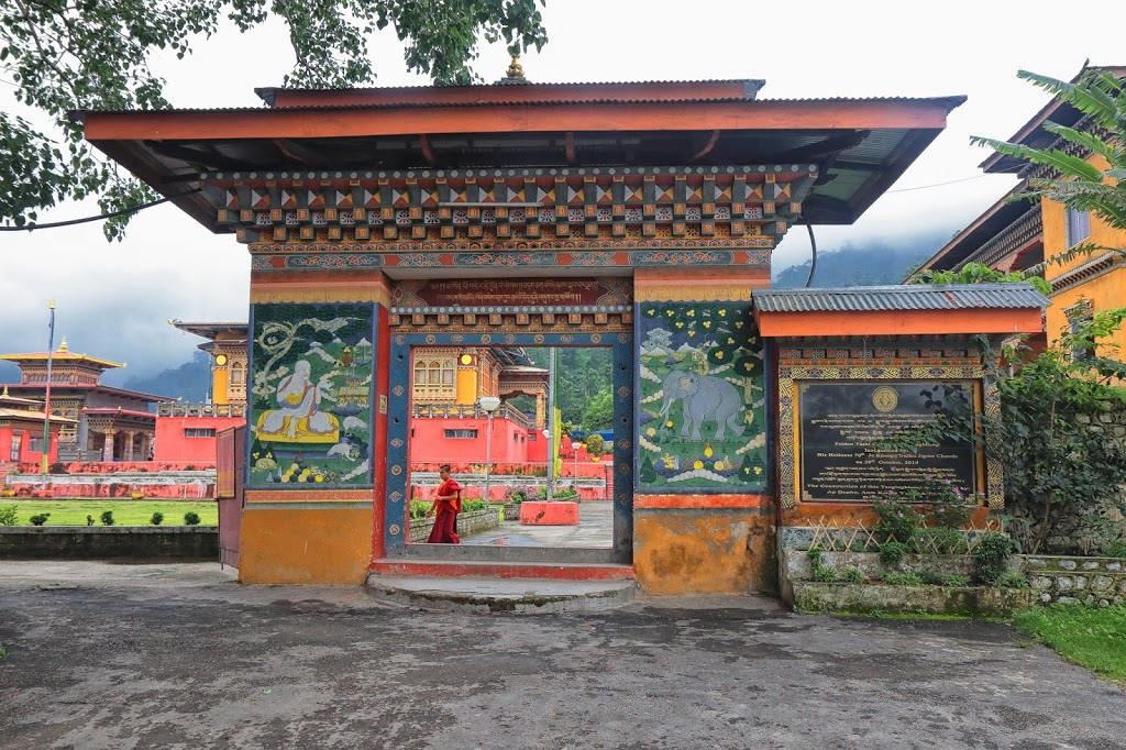 Image of Doorway to Palden Tashi Chholing Shedra, Phuentsholing