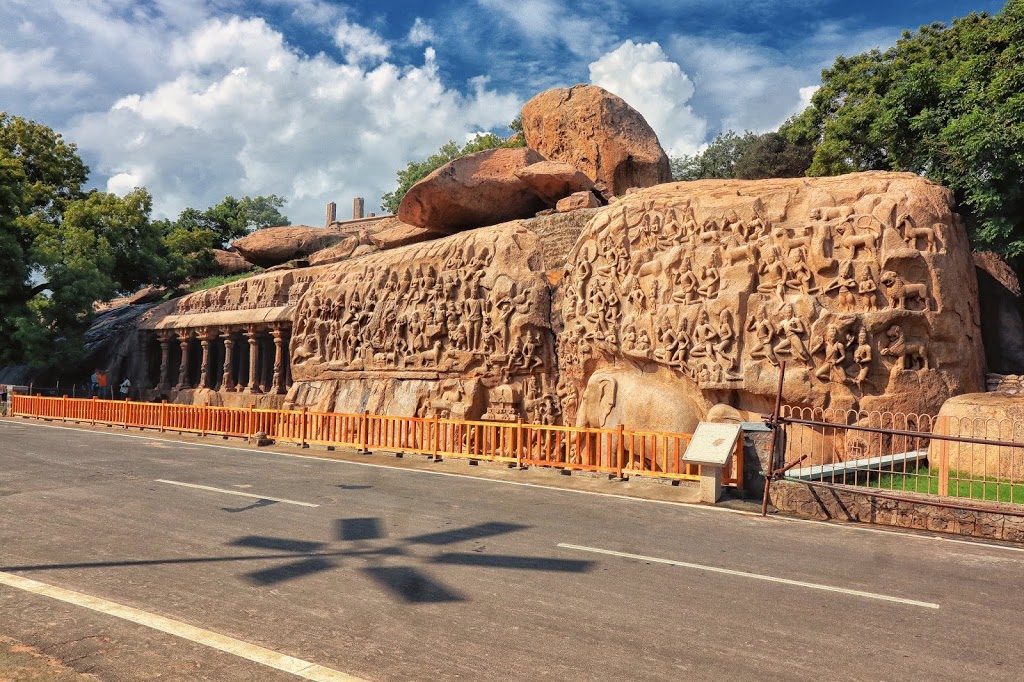 Image of Arjuna's Penance, most beautiful bas-relief in Mahabalipuram