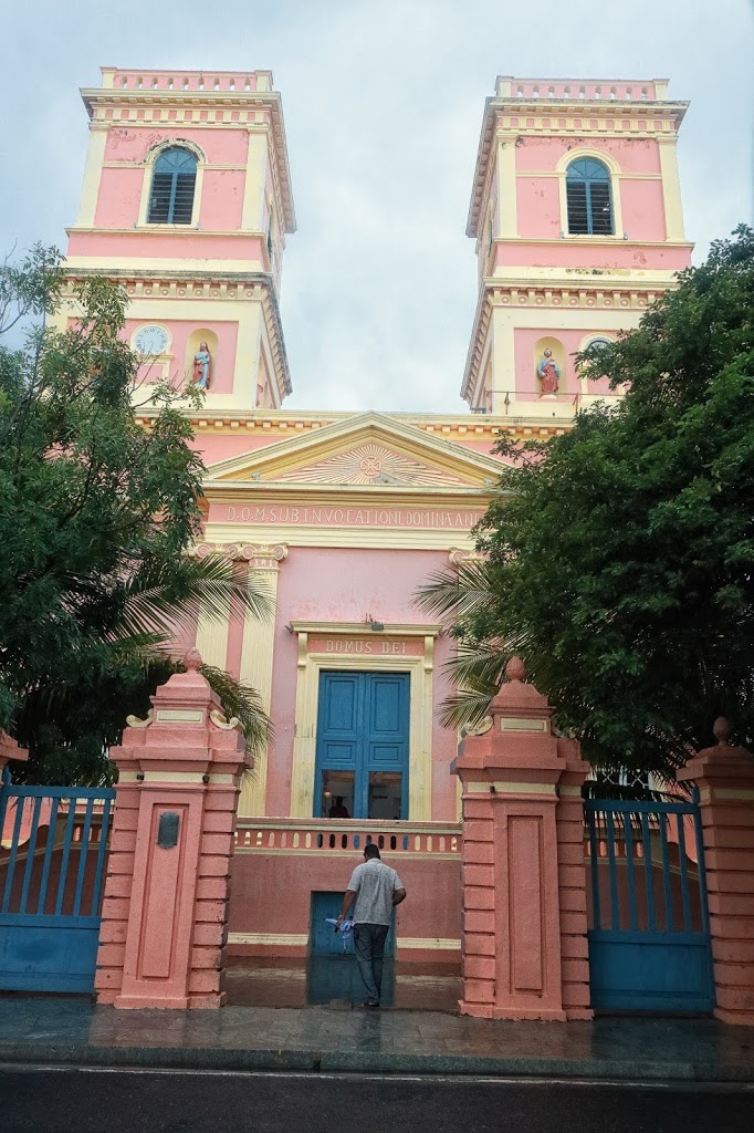 Exterior of Notre Came Des Anges in Pondicherry, India