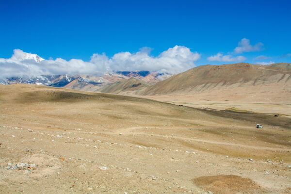 A car driving on the Himalayan highland