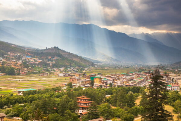 Divine rays on the valley