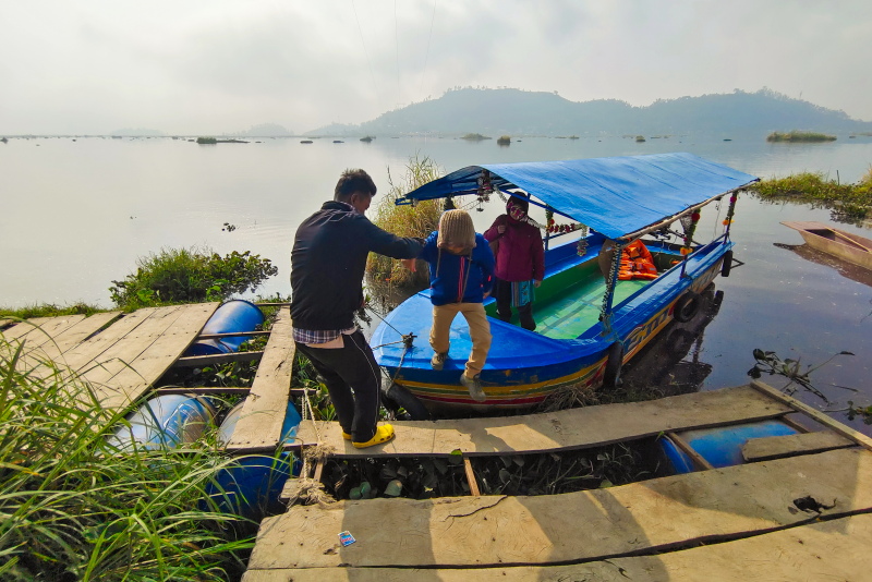 manipur loktak lake tourism